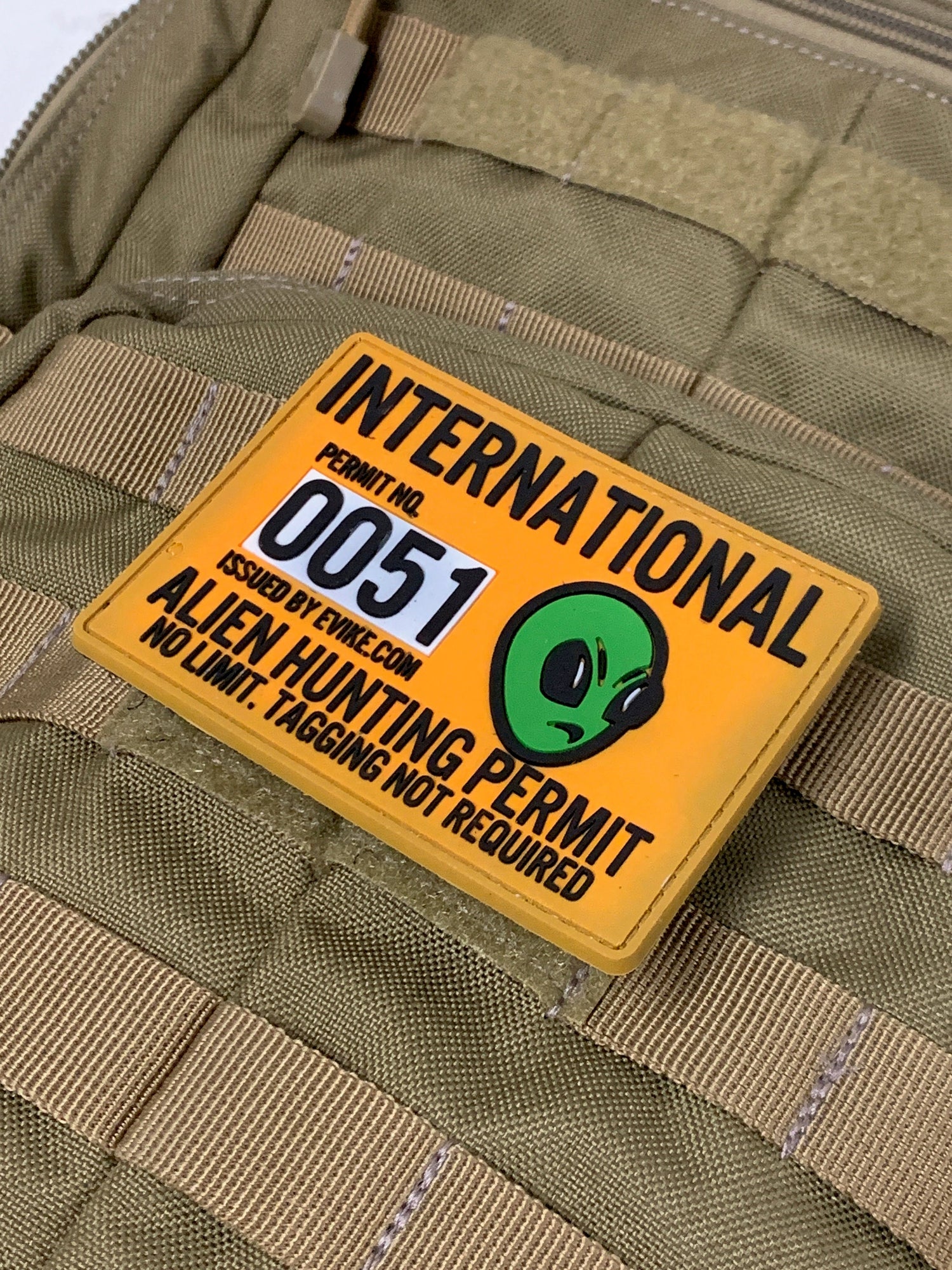 Alien Hunting Permit - (PVC) Morale Patch