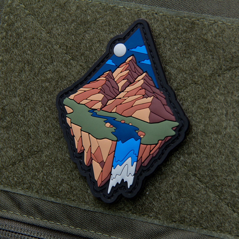 Mountain Diamond - (PVC) Morale Patch