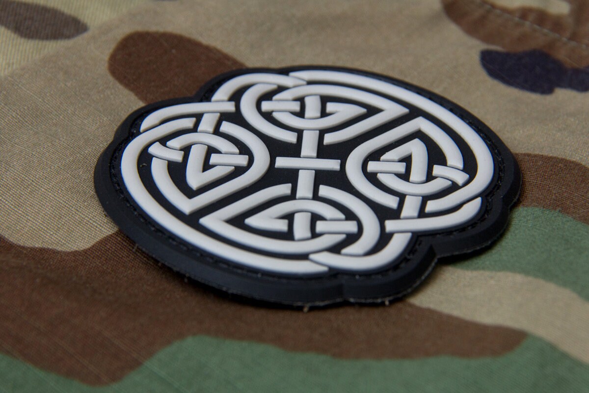 Celtic Knot Shield - (PVC) Morale Patch